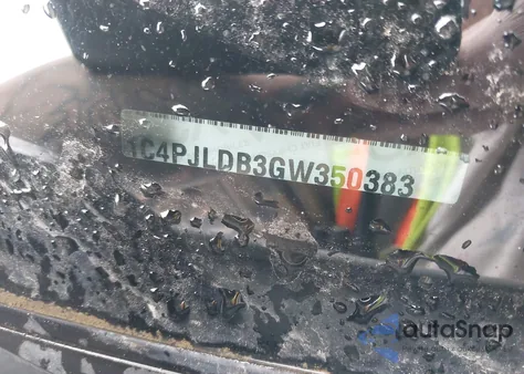 2016 Jeep Cherokee Limited z USA, uszkodzony, nr VIN 1C4PJLDB3GW350383